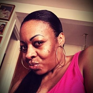 Meet your Posher, Felicia